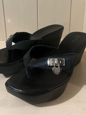 Y2K GUESS Black Platform Wedge Sandals with Silver Heart Charm
